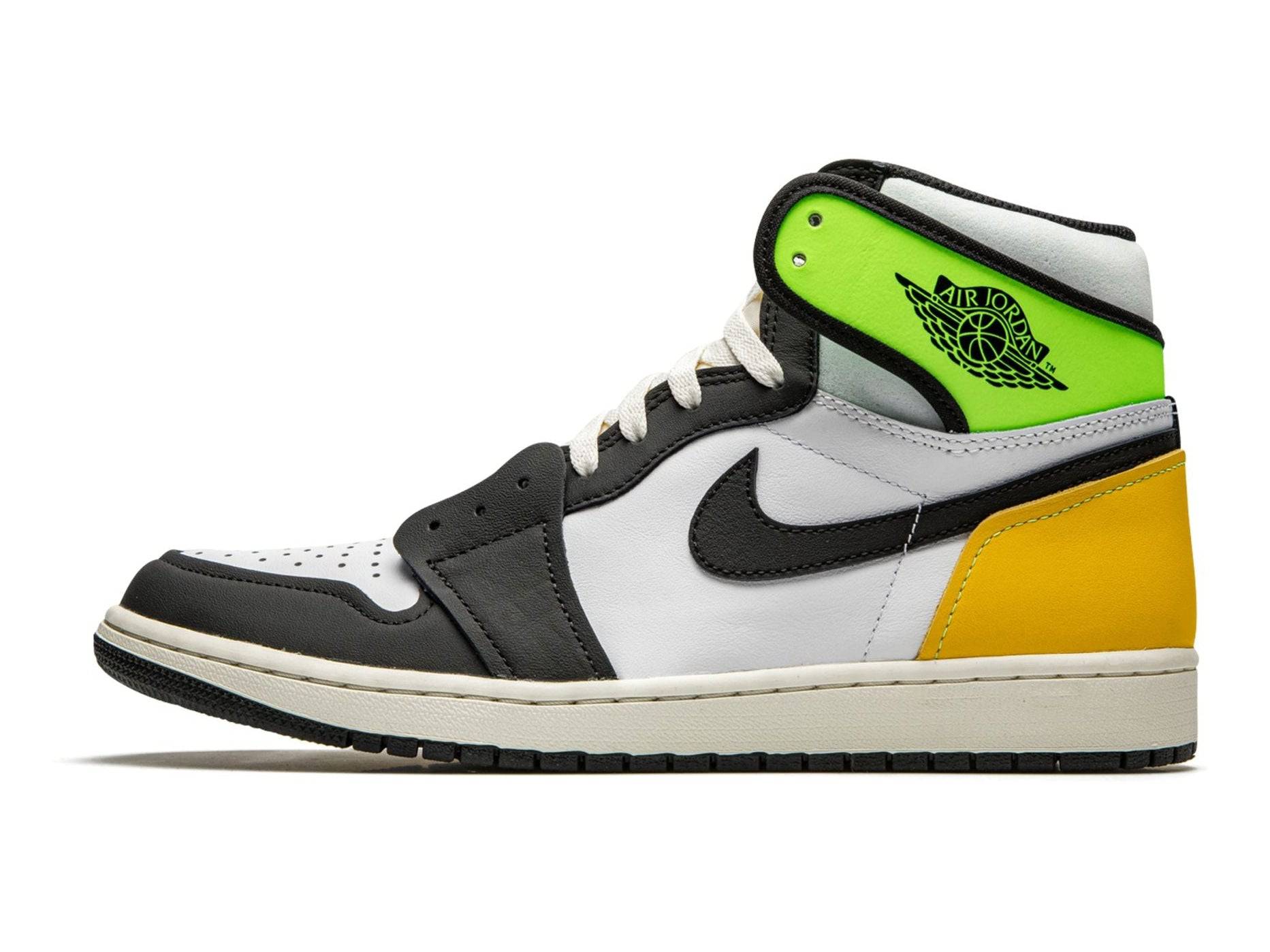 Air Jordan 1 Retro High OG Volt University Gold