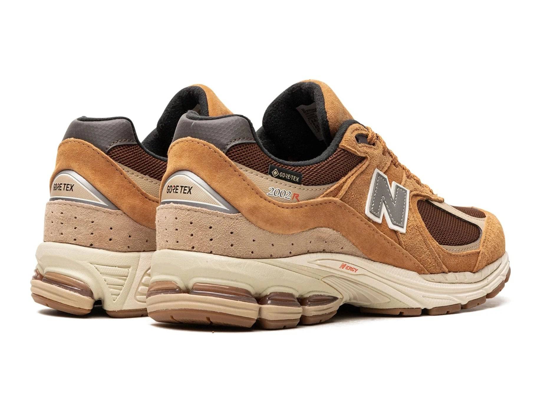 New Balance 2002R Gore-Tex Tobacco