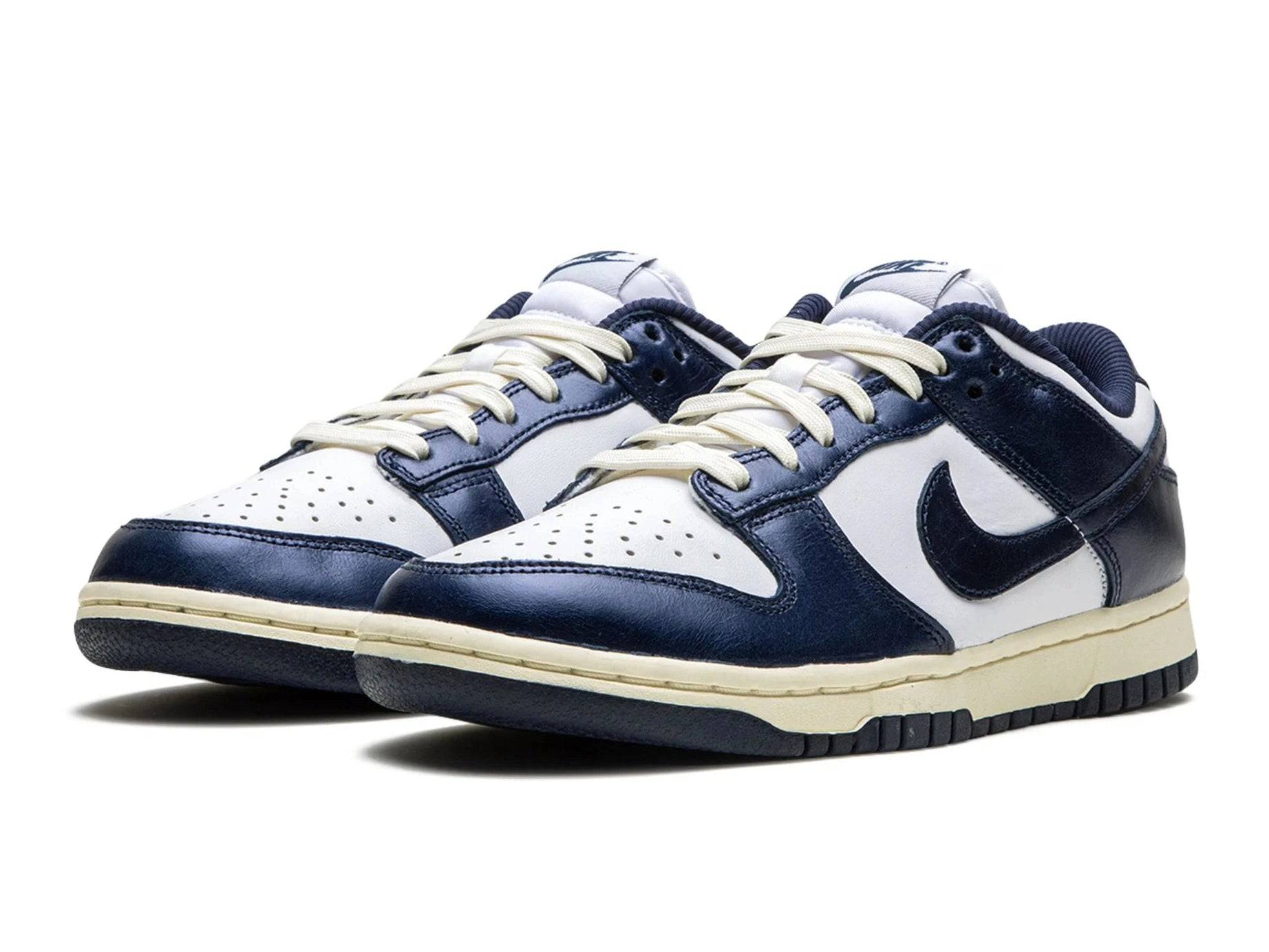 Nike Dunk Low Vintage PRM Navy