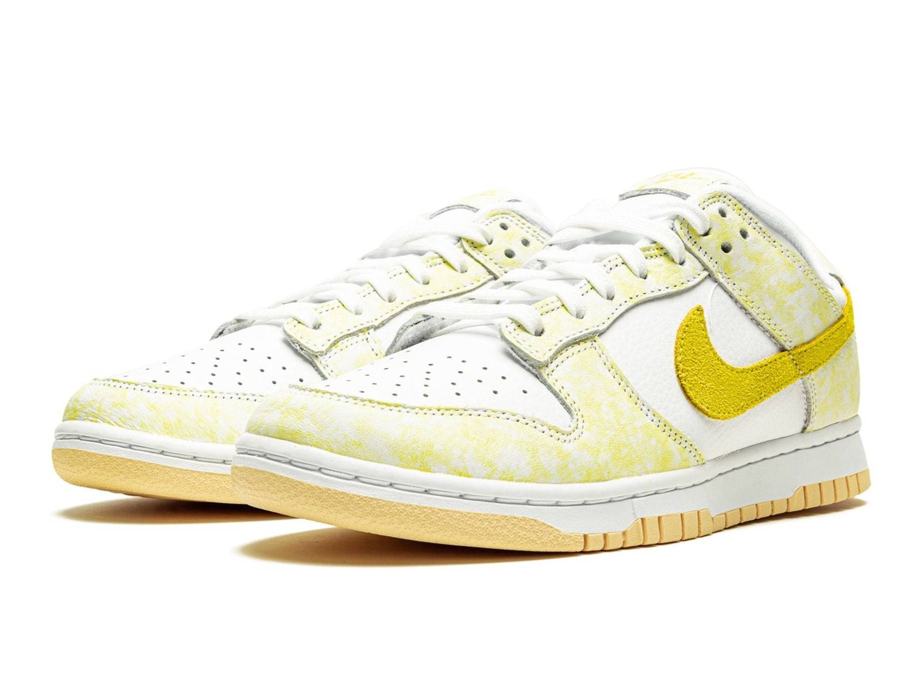 Nike Dunk Low Yellow Strike